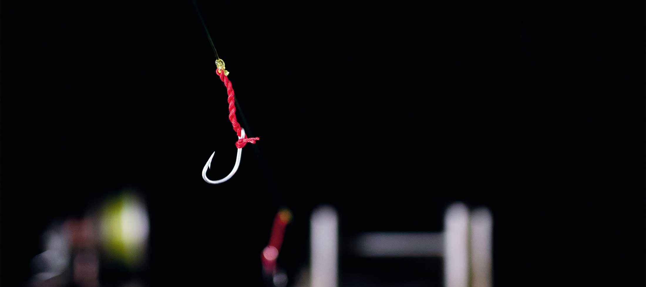 Red thread simulates the tiny crustaceans that mackerel find irresistible. No live bait needed.
